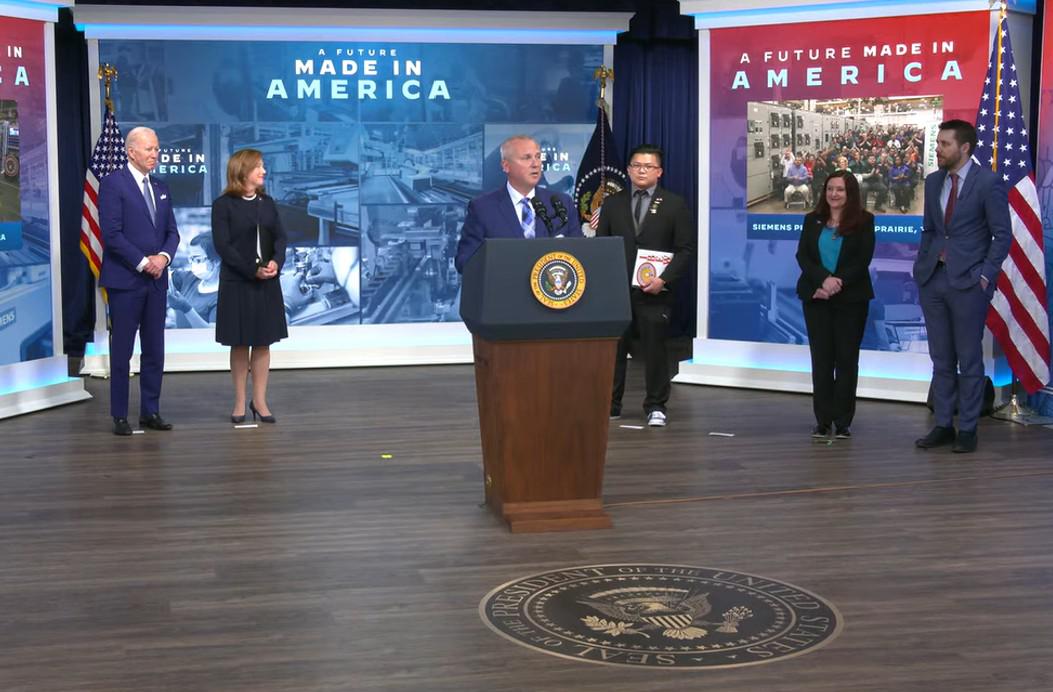 IBEW Members Highlighted at White House Rollout